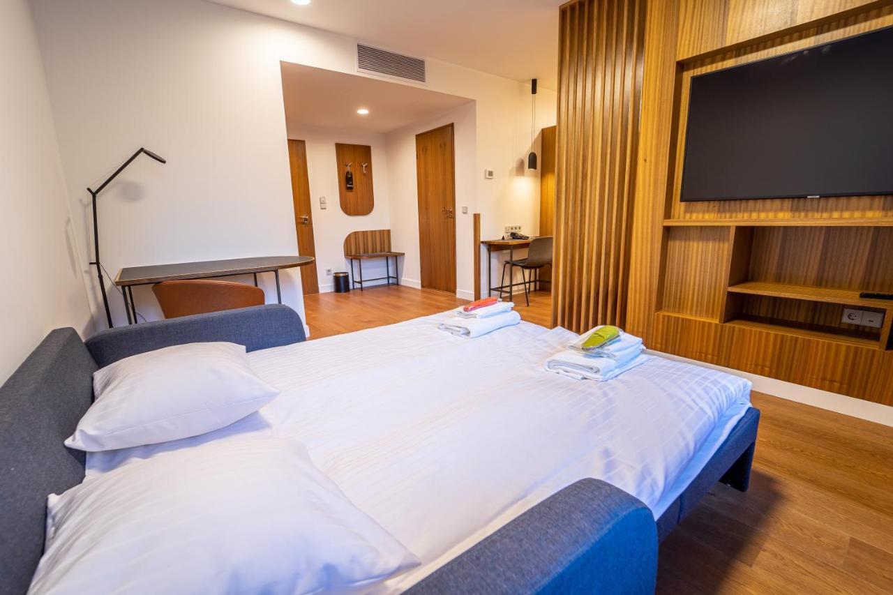Hestia Hotel Kentmanni ทาลลินน์ ภายนอก รูปภาพ